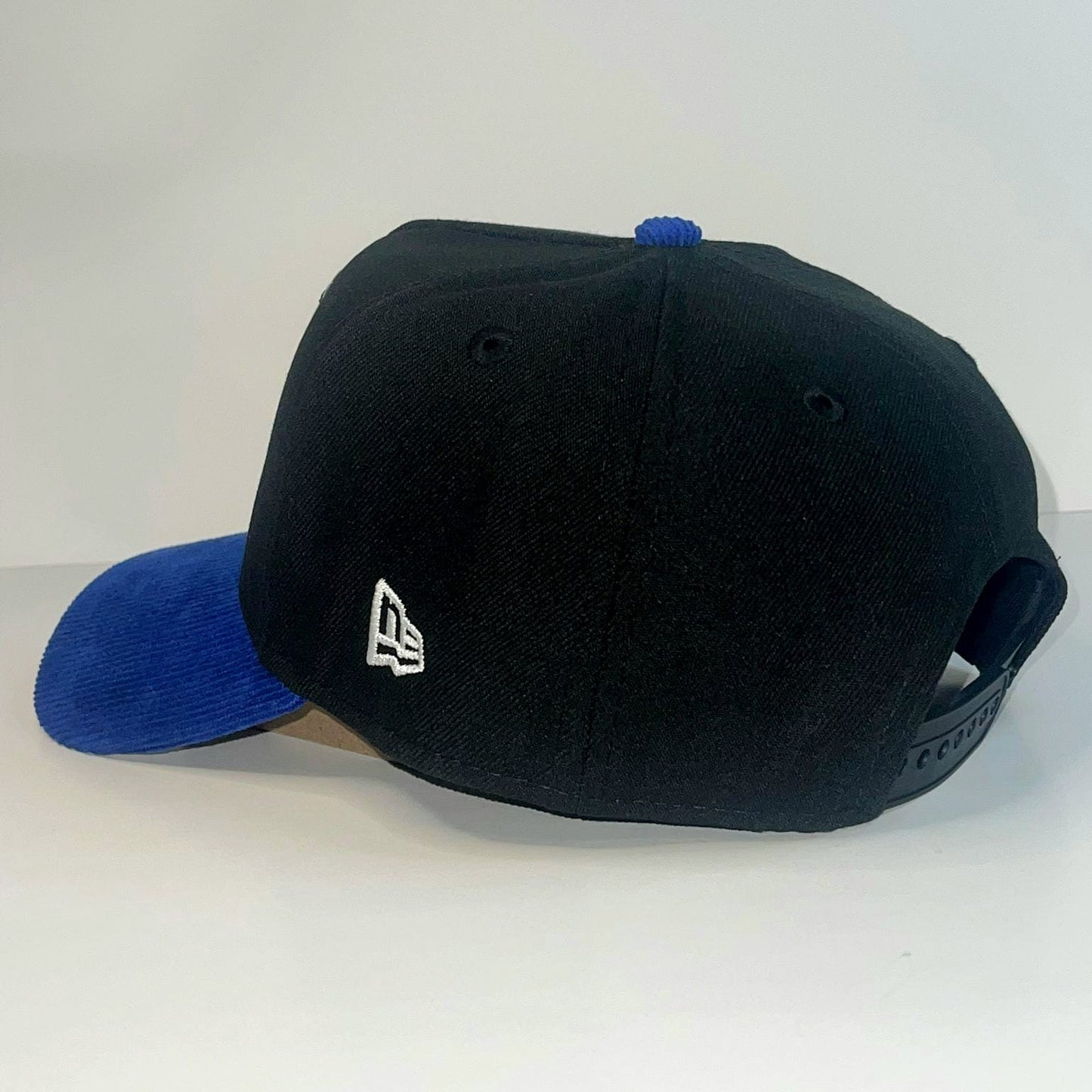 9FORTY A-Frame Toronto Blue Jays Chain Stitch Corduroy Visor Snapback