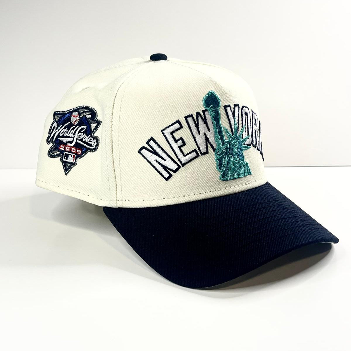 9FORTY A-Frame New York Yankees 2000 World Series "Statue of Liberty" Snapback
