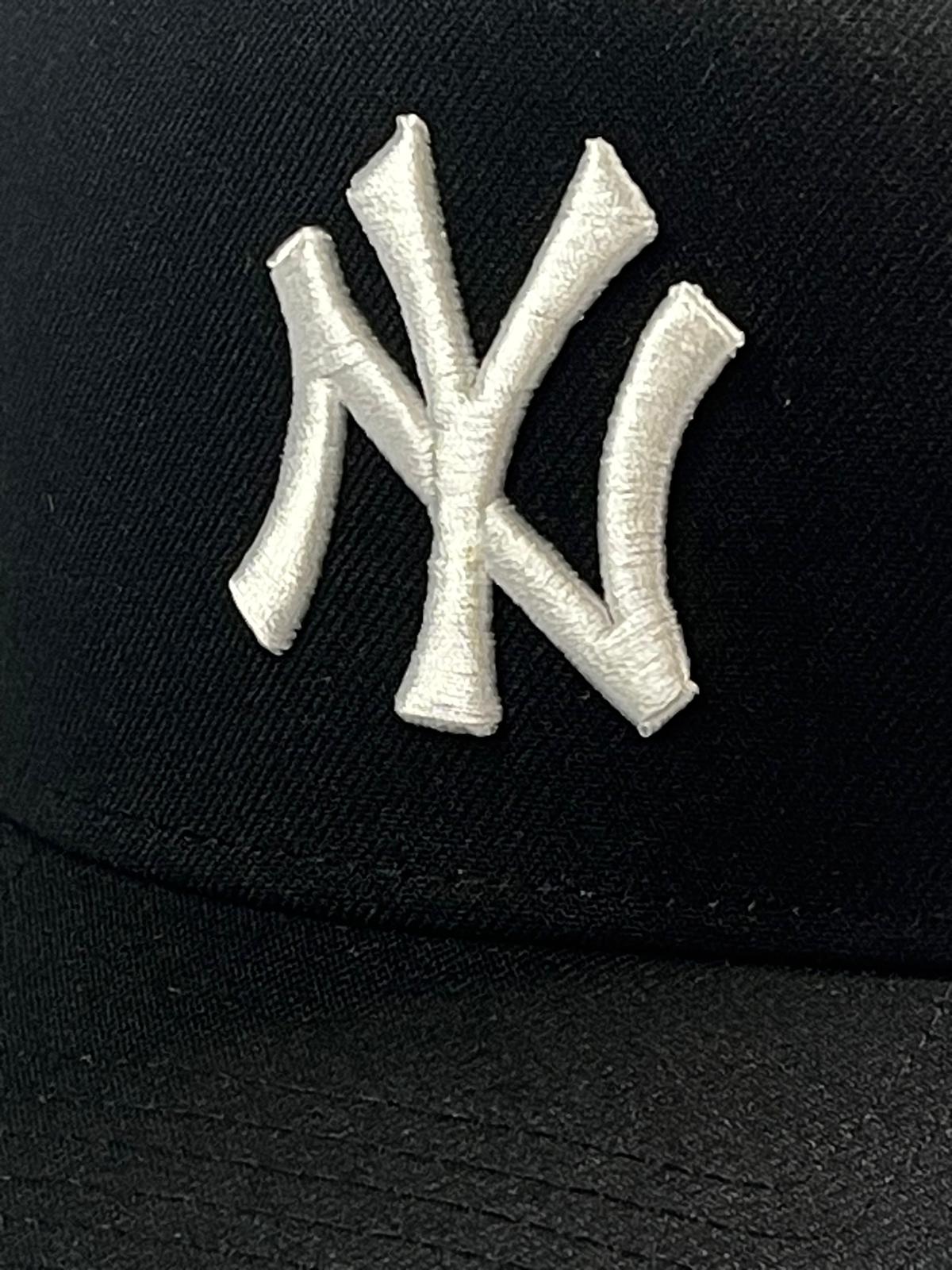 9FORTY A-Frame New York Yankees "1999 World Series" Snapback - Black