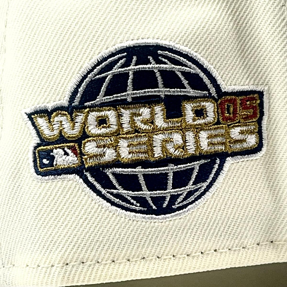 9FORTY A-Frame Chicago White Sox "2005 World Series" Team Color Snapback