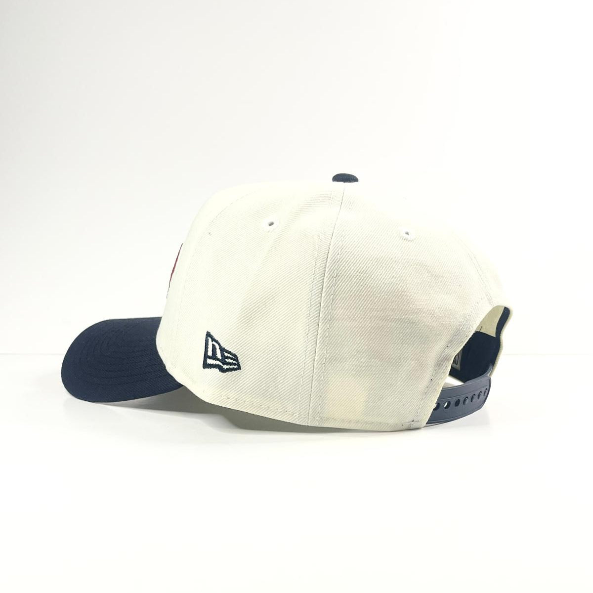9FORTY A-Frame Detroit Tigers "Tigers Stadium" Side Patch Snapback - Chrome/Navy