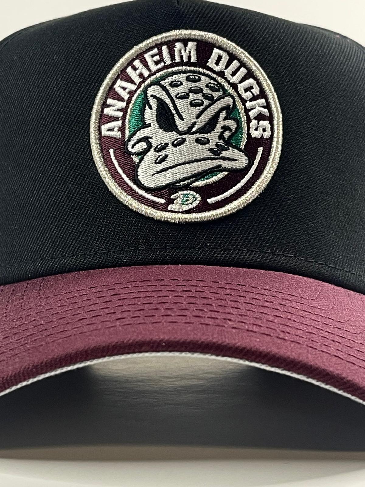 9FORTY A-Frame Anaheim Ducks "30th Anniversary" Patch Alternate Snapback