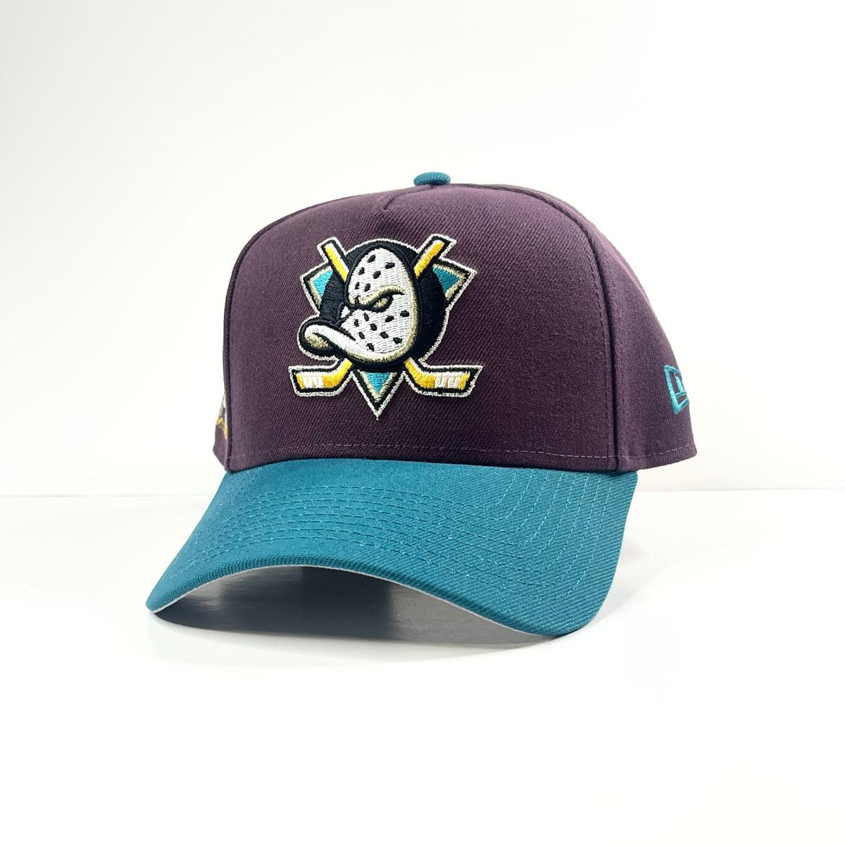 9FORTY A-Frame Anaheim Ducks '10th Anniversary' Throwback Snapback