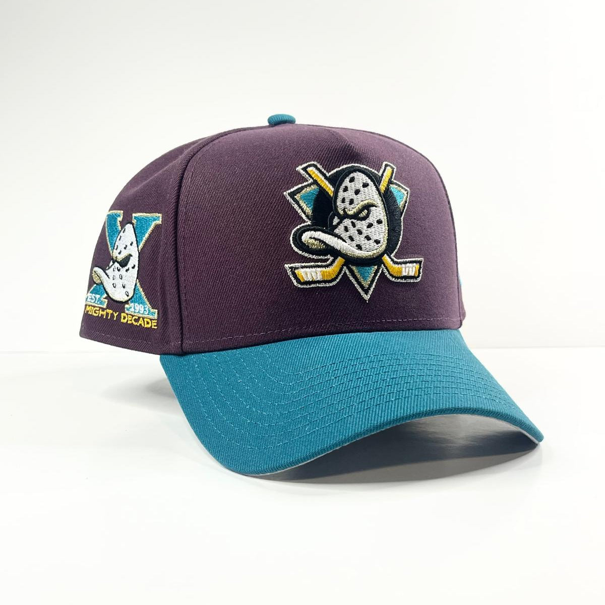 9FORTY A-Frame Anaheim Ducks '10th Anniversary' Throwback Snapback