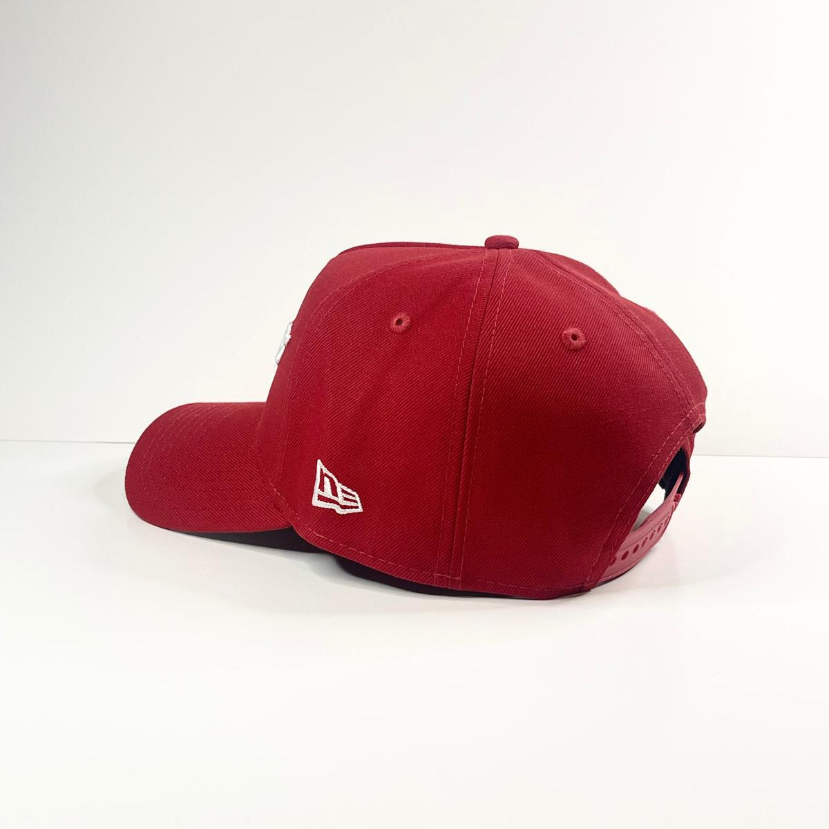 9FORTY A-Frame Chicago Whitesox "2005 World Series" Alternate Script Snapback