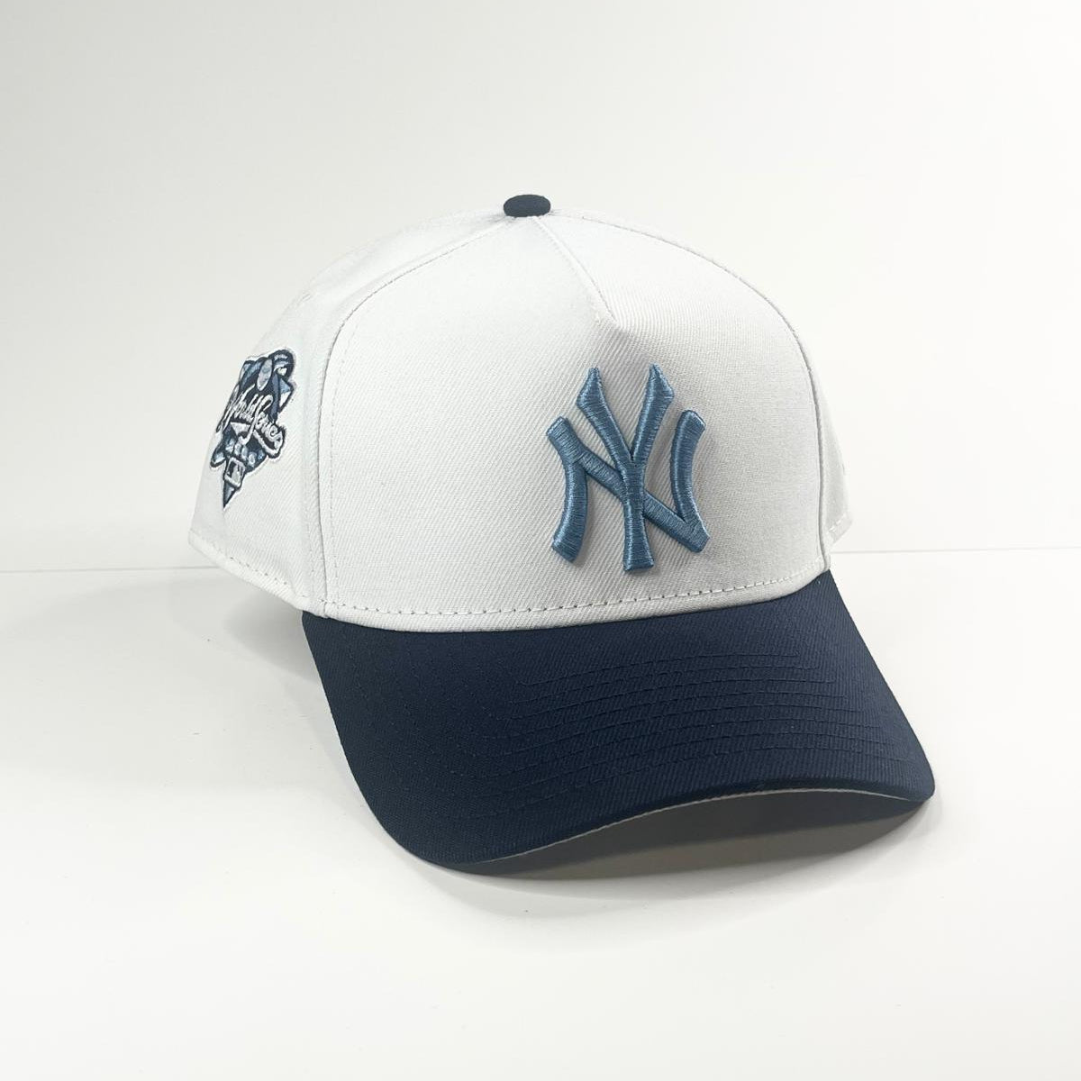 9FORTY A-Frame New York Yankees "2000 World Series" Patch Snapback