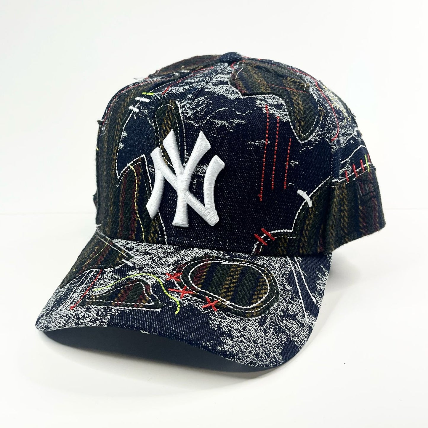 9FORTY A-Frame New York Yankees 'Running Stitch' Snapback
