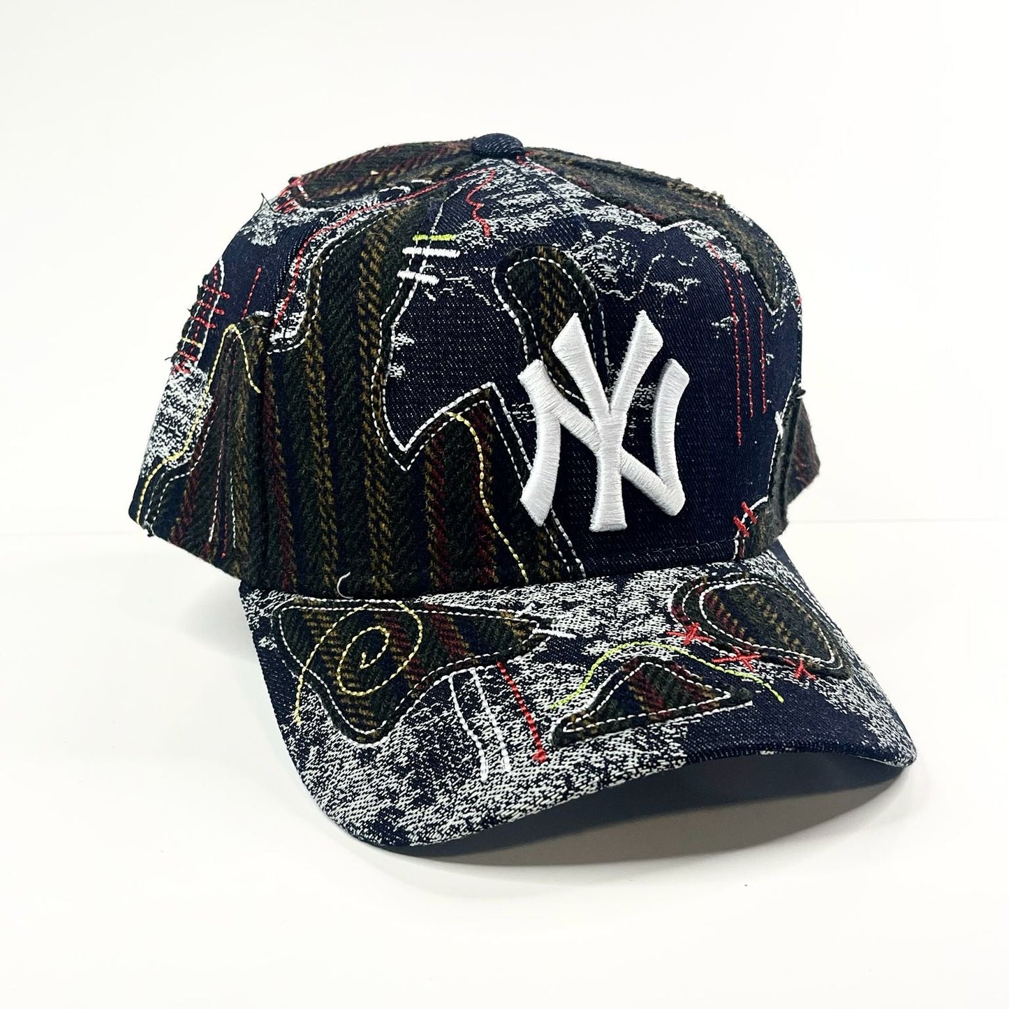 9FORTY A-Frame New York Yankees 'Running Stitch' Snapback