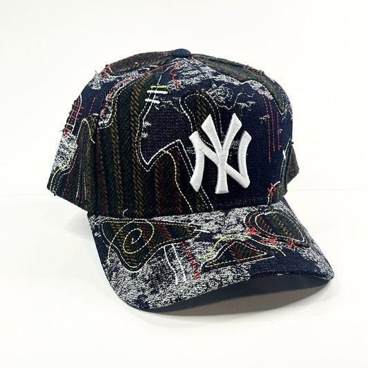 9FORTY A-Frame New York Yankees 'Running Stitch' Snapback