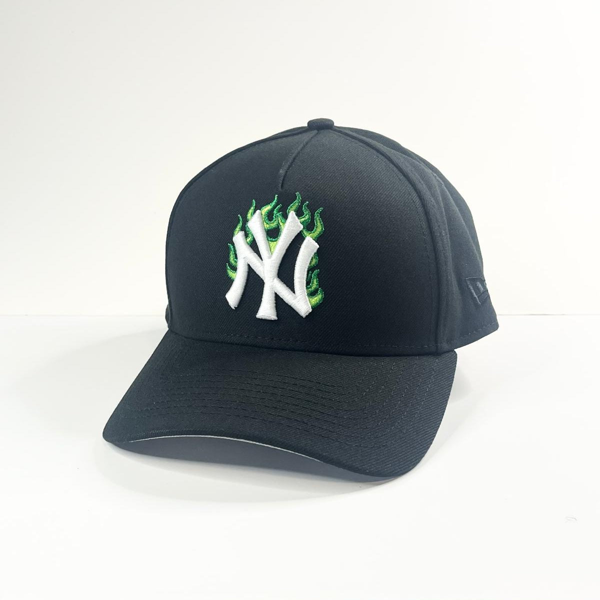 9FORTY A-Frame New York Yankees "1996 World Series" Green Flame Snapback