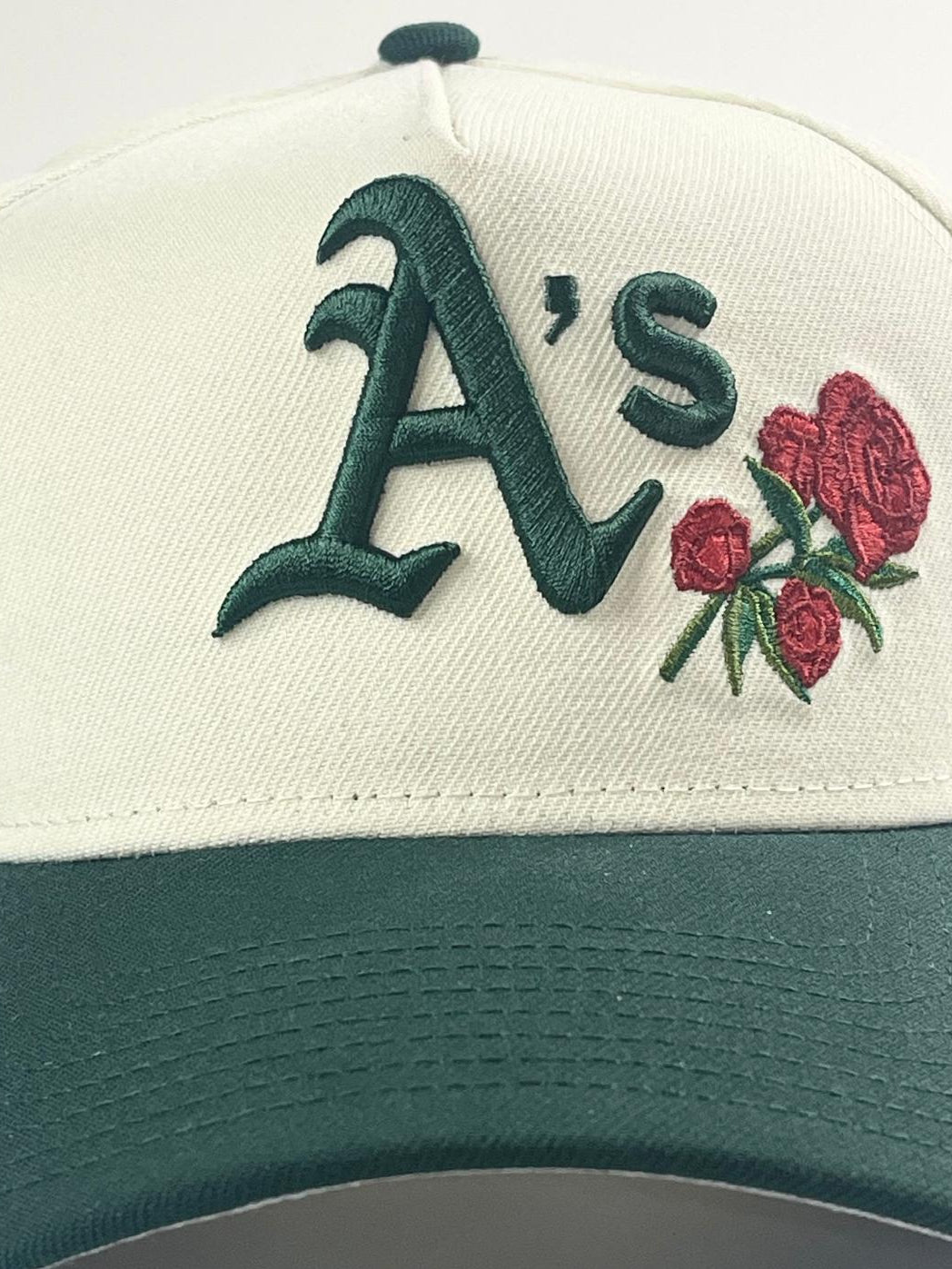 9FORTY A-Frame Oakland Athletics "Oakland Coliseum" Patch Snapback - Chrome/Green